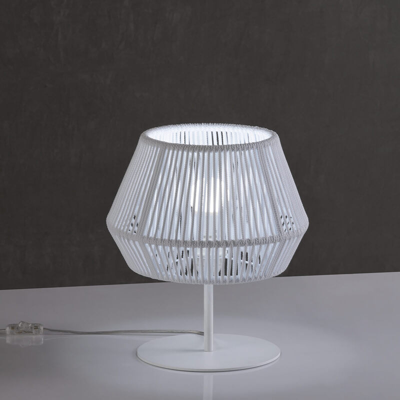 BANYO table lamp